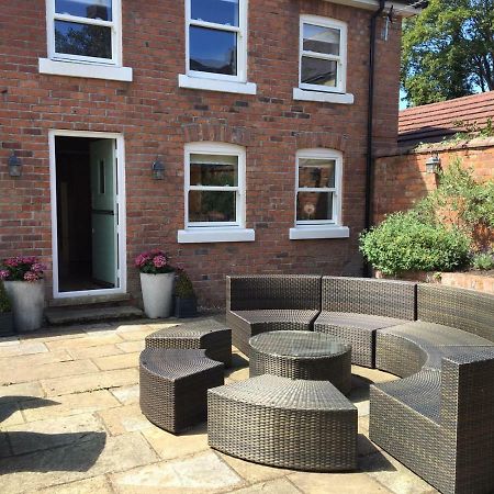 The Coach House Villa Southport Exterior foto